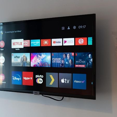 The Glenroy - Tv In Every Bedroom! سوانسي المظهر الخارجي الصورة